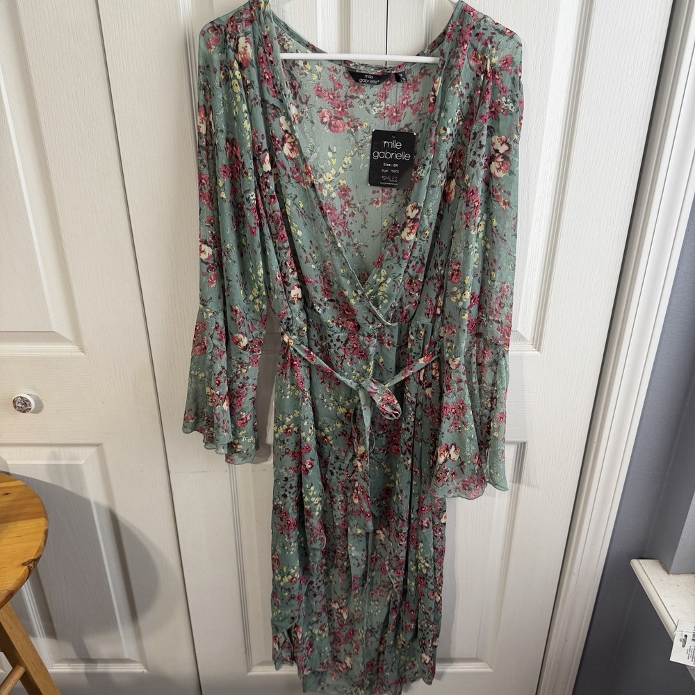 Mlle Gabrielle Floral Chiffon Faux Wrap Hi Low Dress Women's Size 3X NEW Fairy